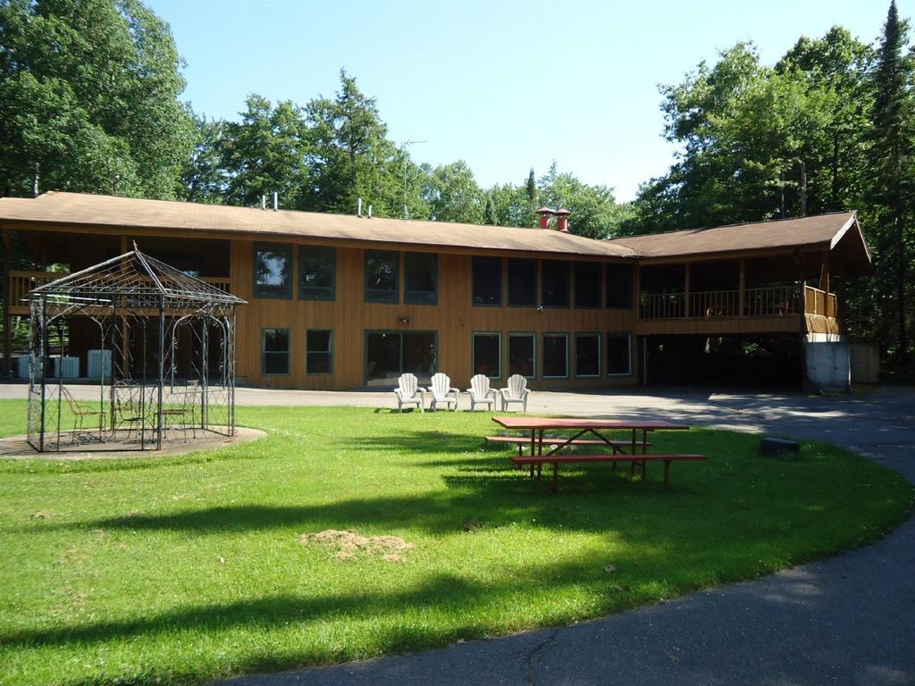 Acres 3* Rhinelander