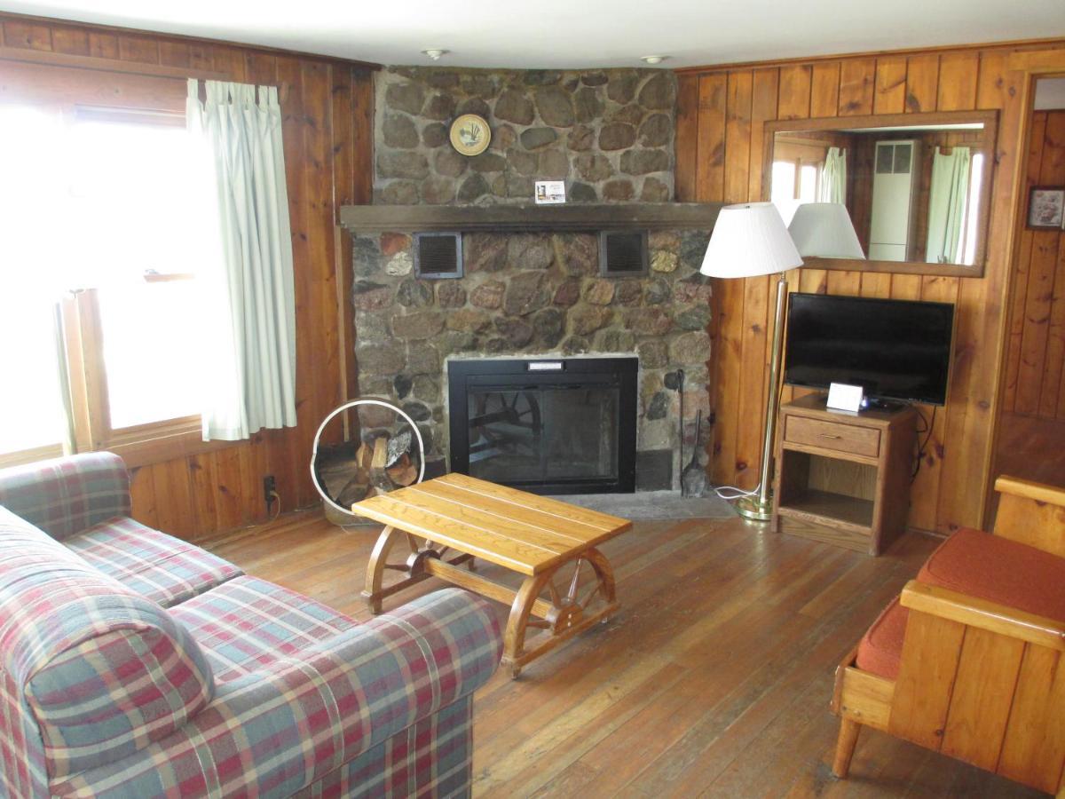 Resort Acres 3*